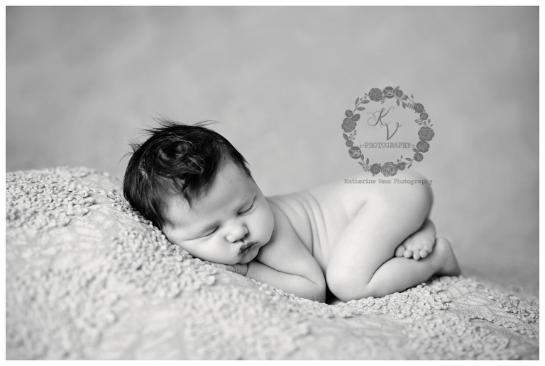 pretty black and white newborn image